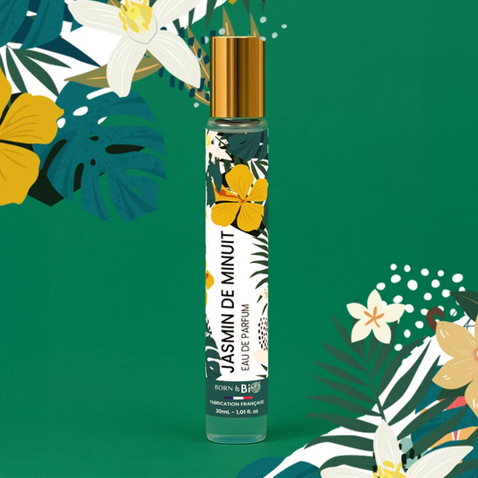 Eau de Parfum Jasmin de Minuit Born to Bio entourée de motifs de fleurs de jasmin et d'hibiscus. Pyramide olfactive sensuelle : Musc, Jasmin et Vanille.