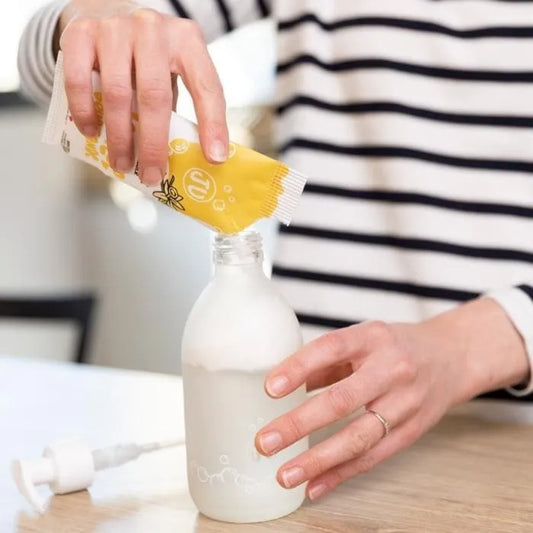 Formule douce sans sulfate et à 99% d'origine naturelle pour le gel douche Pimpant à la Vanille Gourmande.