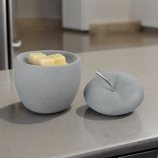 Brûle-Parfum Artisanal en Céramique "Pomme d'Amour" – Gris Mat (45 ml)