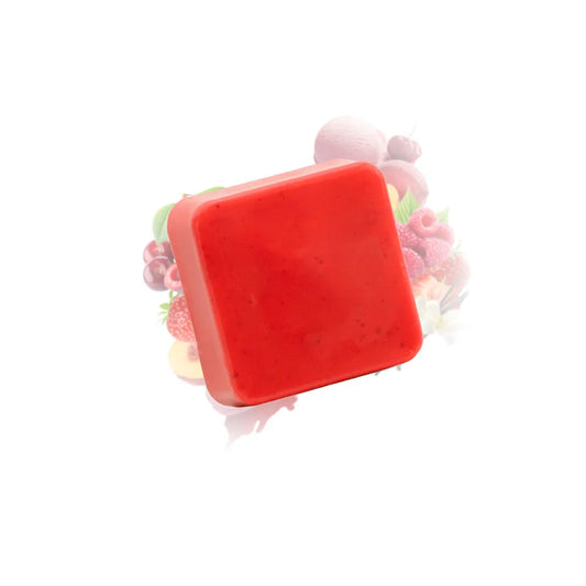 Galet de cire fondant rouge parfumé à la cerise et à la vanille, création végétale de la KAVERN.