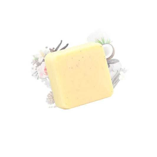 Galet de cire fondant couleur crème parfumé à la vanille, création artisanale en cire végétale Écocert de la KAVERN.