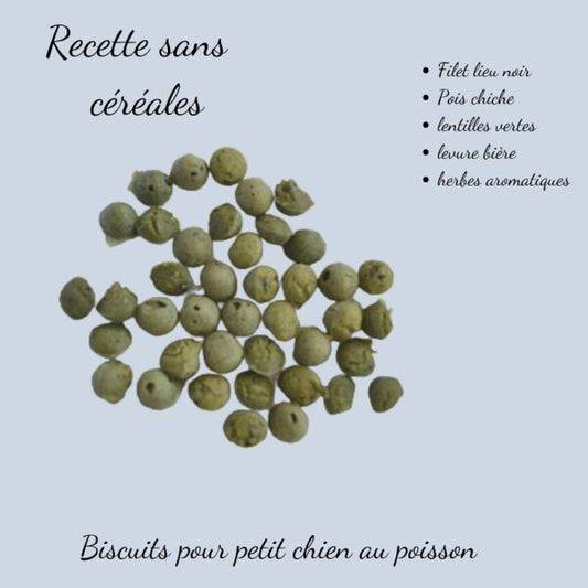 Ingrédients sains des biscuits au poisson : lieu noir, lentilles, levure de bière et herbes aromatiques pour la santé du chien.