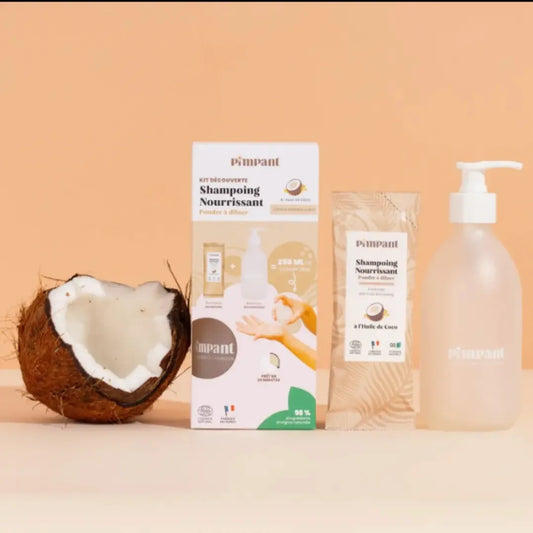 Kit découverte shampoing nourrissant Pimpant à l'huile de coco, avec flacon en verre réutilisable et éco-recharge en poudre, boutique KAVERN.