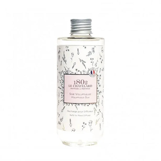 Flacon de recharge pour diffuseur de parfum Soie Voluptueuse Le Chatelard 1802, format 200 ml, boutique KAVERN.
