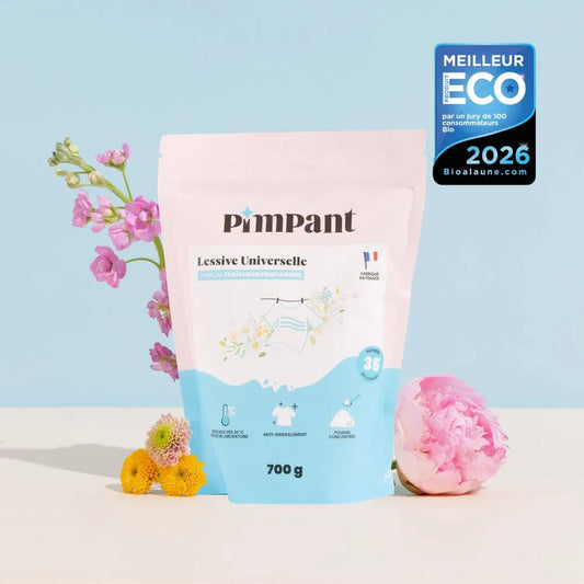 Éco-recharge de lessive universelle en poudre Pimpant, 700g pour 35 lavages. Parfum fraîcheur printanière, élue Meilleur Produit Eco 2026.