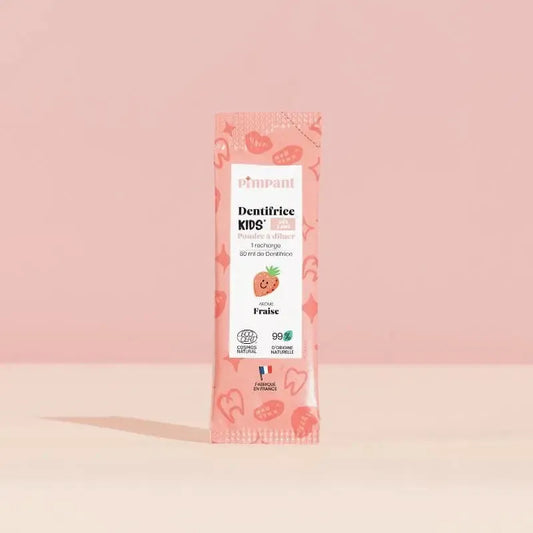 Sachet éco-recharge de dentifrice en poudre pour enfant, goût Fraise, de la marque Pimpant, format 1 mois, boutique KAVERN.