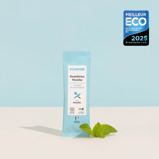 Sachet éco-recharge 8g de dentifrice en poudre pour gel à la Menthe avec fluor de la marque JU, pour 1 mois de brossage, boutique KAVERN.