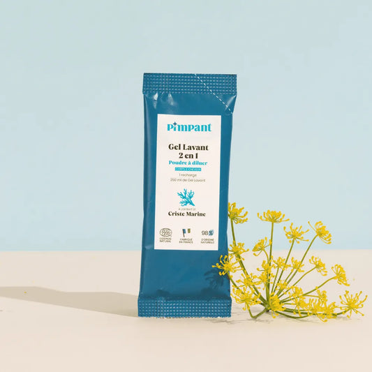Sachet éco-recharge de gel lavant 2-en-1 corps et cheveux à la Criste Marine de la marque Pimpant, pour créer 250 ml de soin, boutique KAVERN.